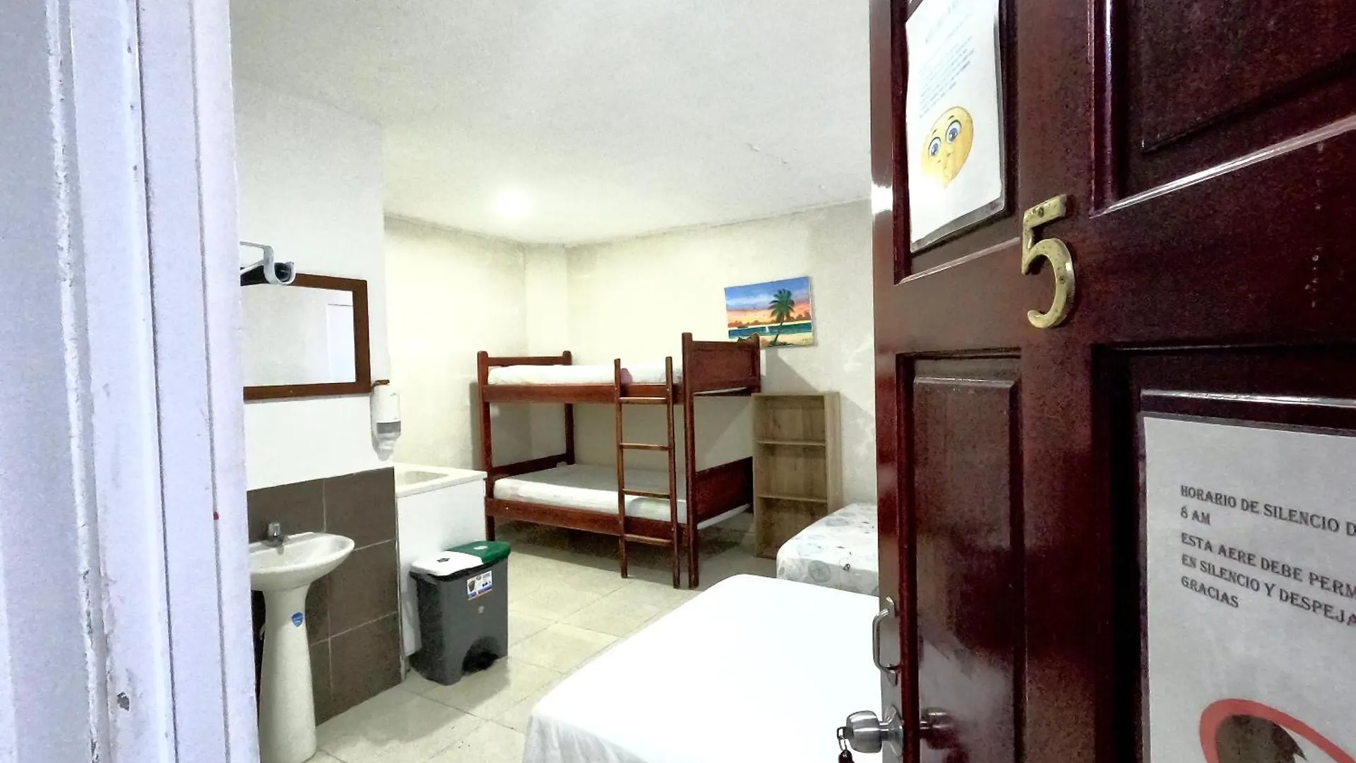 Inn Sukha Tu Hogar En Sai Hotel San Andres