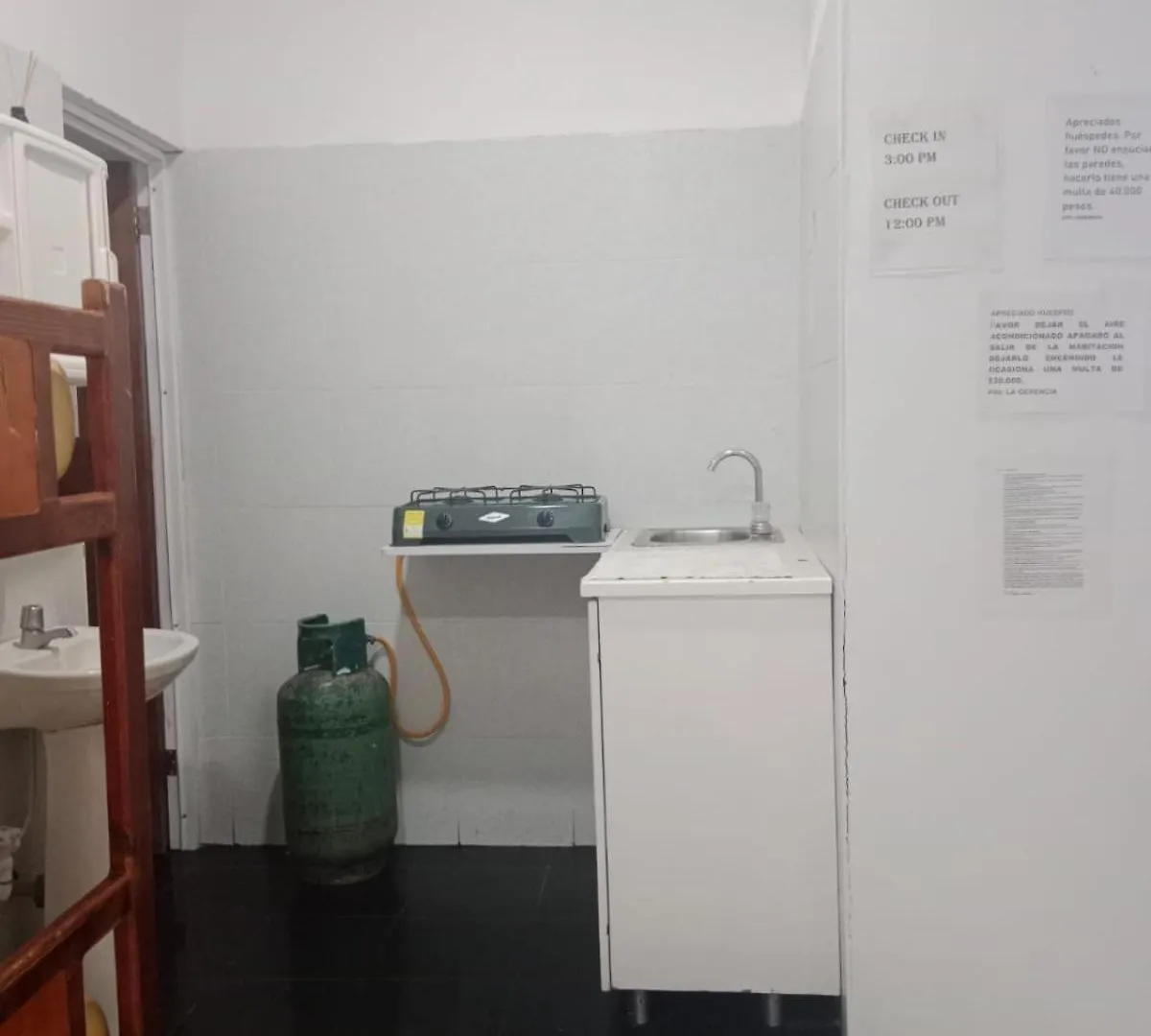 Inn Sukha Tu Hogar En Sai Hotel San Andres